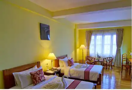 Shwe Ingyinn Mandalay - 53