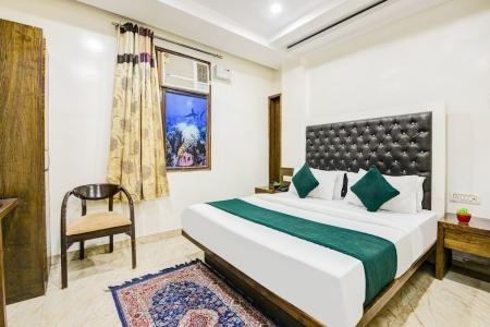 Saffron Inn - 30