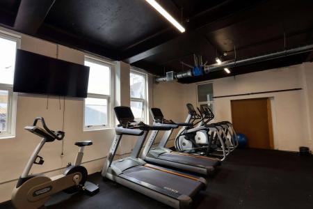 Ramada by Wyndham, City Center - 16