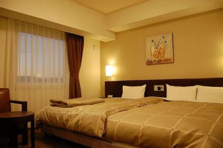 Route-Inn Hisai Inter - 40