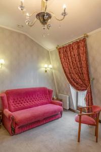 Saint Feder Boutique - 100