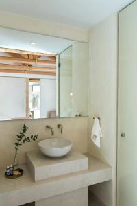 Mirabile Luxury Suites - 45