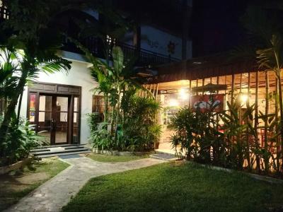 Uncle Sam Villa - 18