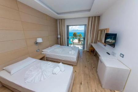 Saranda Palace - 49