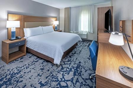 Hawthorn Suites by Wyndham DFW Airport North - 39