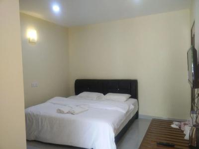 Penarak Bamboo Beach - 11