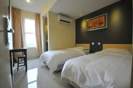 One Avenue - 35