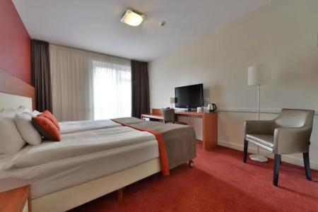 City Inn - 35