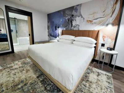 Sheraton - 76