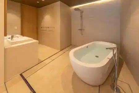 Hewitt Resort Naha - 13