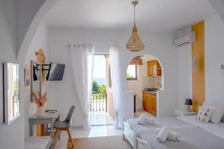 Pefkides Aegina Boutique - 73