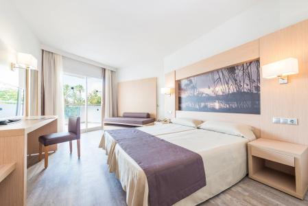 Eix Lagotel Holiday Resort - 4