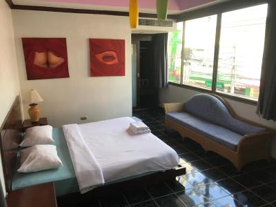 Little Mermaid Guesthouse & Restaurant - 38