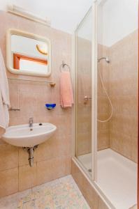 and Rooms Iva - 49