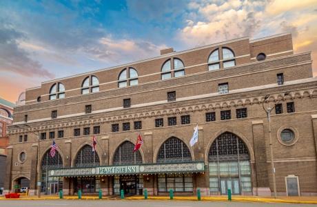 Pear Tree Inn St Louis Convention Center - 34