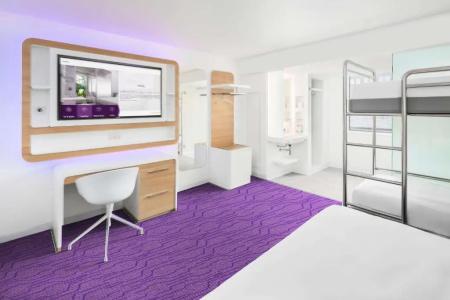 Yotel Edinburgh - 55