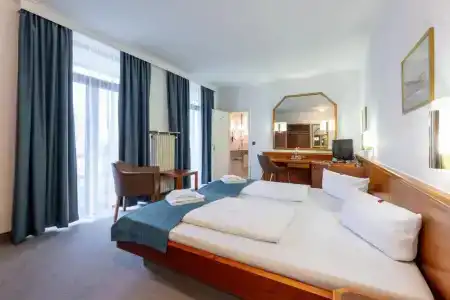 Trip Inn Klee am Park Wiesbaden - 32