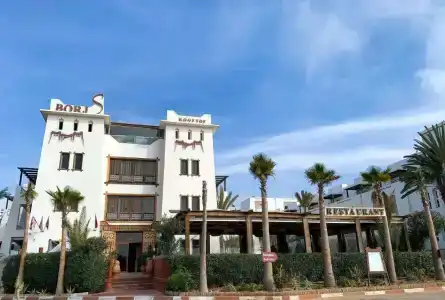 Borjs Suites & Spa - 0