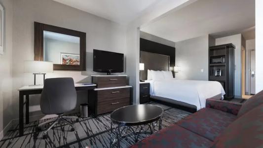 Fairfield Inn & Suites by Marriott Boston - 51
