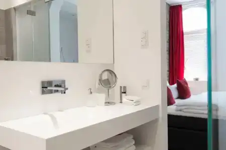 1st Floor Köln 2 - 54