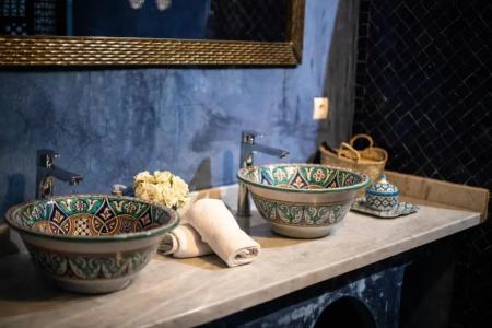 Riad Mur Akush - 35