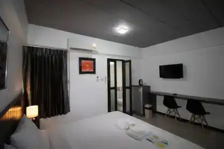 The 168 Gallery Residence and - 24