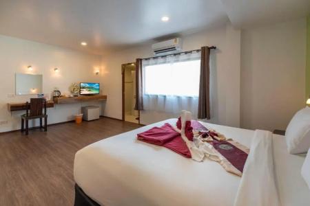 Crystal Bay Beach Resort - 79