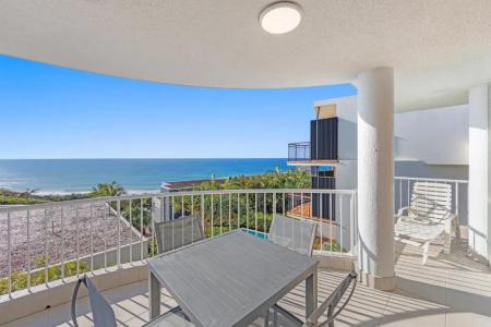 La Mer Sunshine Beachfront - 54