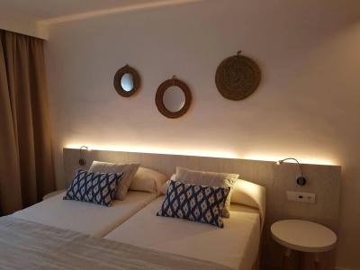 Apartamentos Ses Roquetes - 1