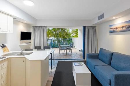 Ramada by Wyndham Golden Beach - 33