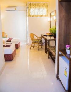 People Place Boutique In Town - Sha Extra Plus - 22