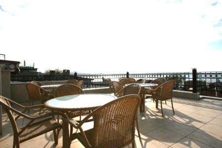Grand Peninsula - 11