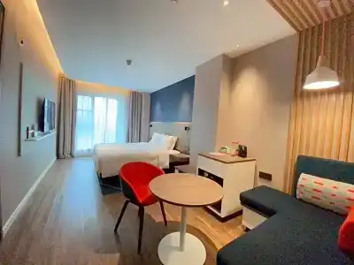 Holiday Inn Express Shanghai Expo Centre, An Ihg - 37