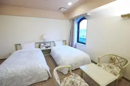 Hotel - 2