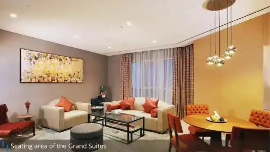 Grand Cosmopolitan - 44