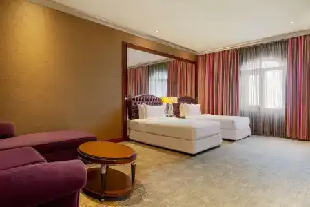 Grand Regency - 1