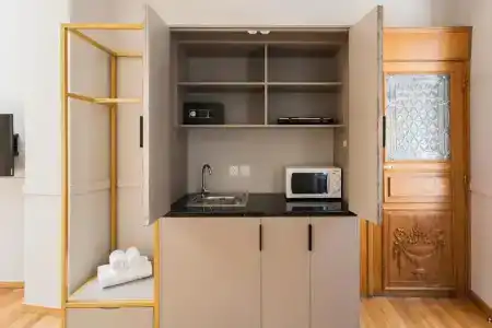 Step One | Luxury Suites right in the heart of Acropolis next to metro station - 18