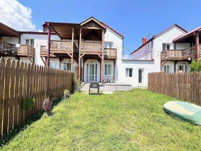 Motives Inn - 111