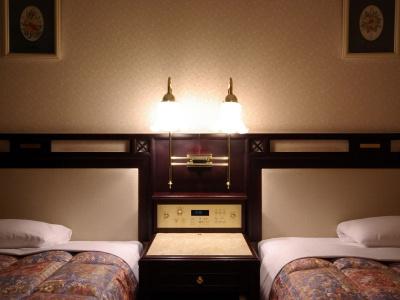 Sasebo Washington - 2