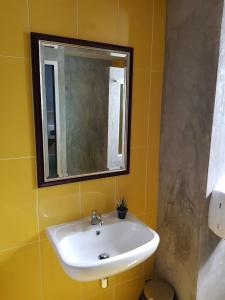 Baan Baimai Boutique Room - 6