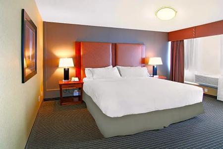Holiday Inn Express and Suites, an IHG - 111
