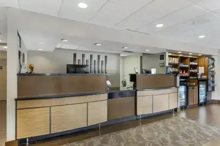 Best Western Plus - 33