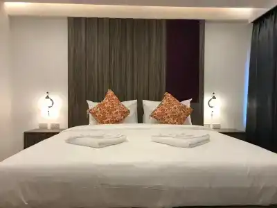 Sheraton Sharjah Beach Resort and Spa - 2