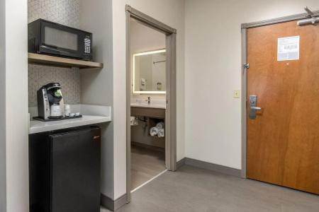 Holiday Inn Express & Suites Vancouver Mall-Portland Area - 23