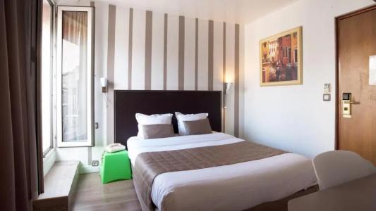 Hôtel De Venise - 53