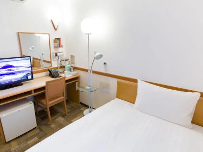 Toyoko Inn Nagoya Nishiki - 35