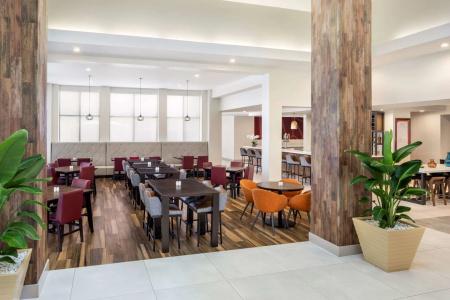 Hilton Garden Inn Miami Airport West - 28