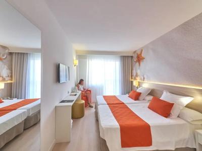 Bq Bulevar Peguera- Adults Only - 15