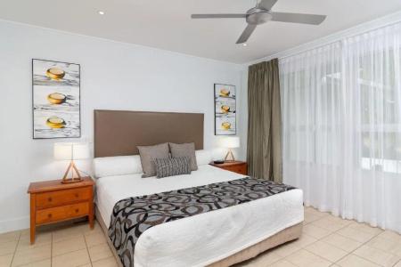 Mandalay Luxury Beachfront - 61