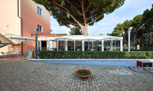 Bolgheri Marina Resort - 14